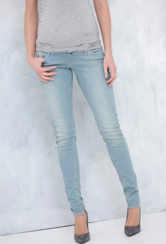 Queen Mum Slimfit zwangerschapsjeans, light blue